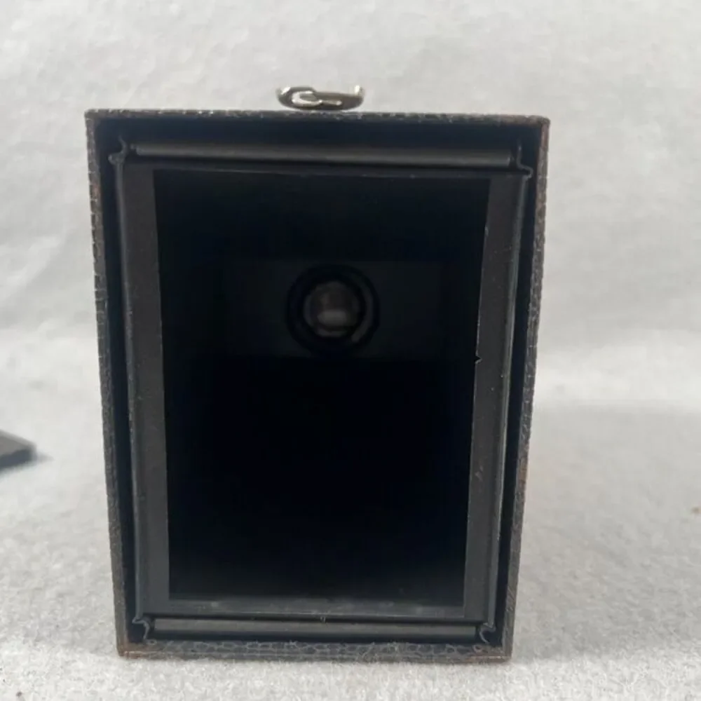 Vintage Antique Film Box Camera Unbranded‎ UNTESTED Black Leather look 1900's